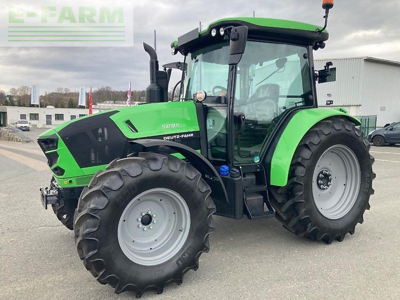 Deutz-Fahr 5095 gs - Τρακτέρ: φωτογραφία 1 Deutz-Fahr 5095 gs - Τρακτέρ: φωτογραφία 1