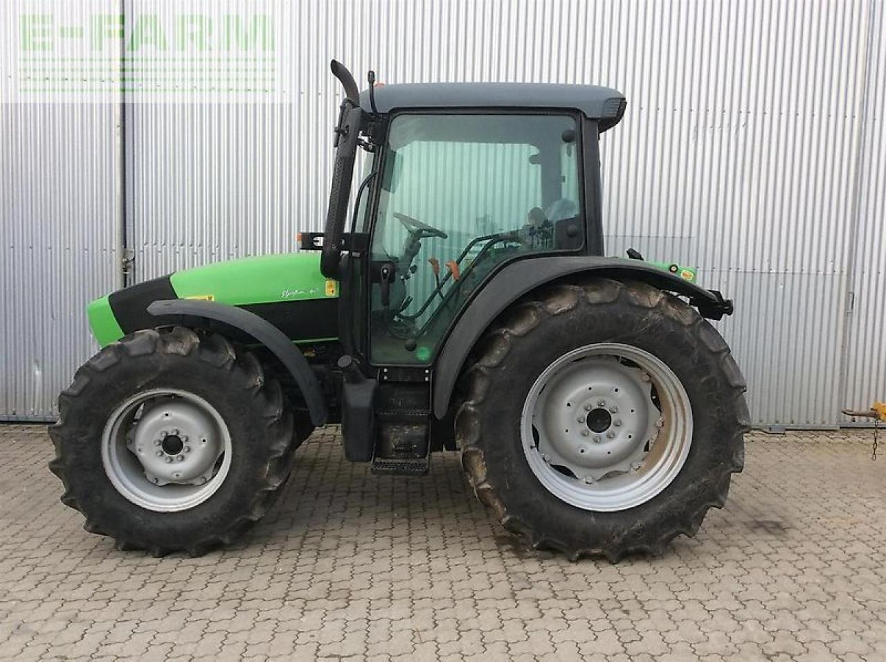 Deutz-Fahr agrofarm 410 - Τρακτέρ: φωτογραφία 2 Deutz-Fahr agrofarm 410 - Τρακτέρ: φωτογραφία 2