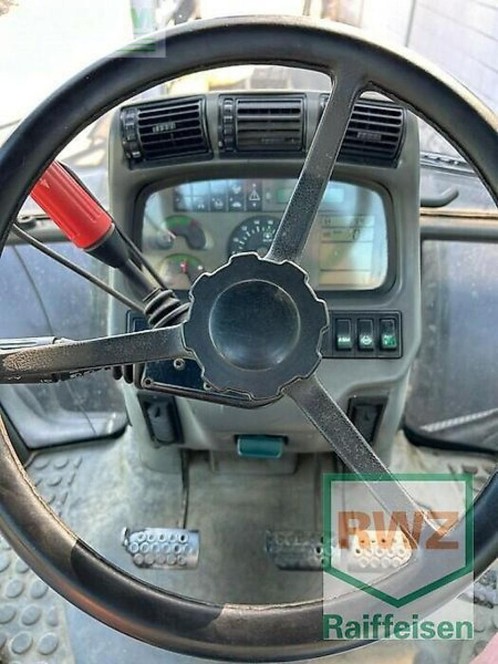 Deutz-Fahr agrotron 165 mk3 - Τρακτέρ: φωτογραφία 4 Deutz-Fahr agrotron 165 mk3 - Τρακτέρ: φωτογραφία 4