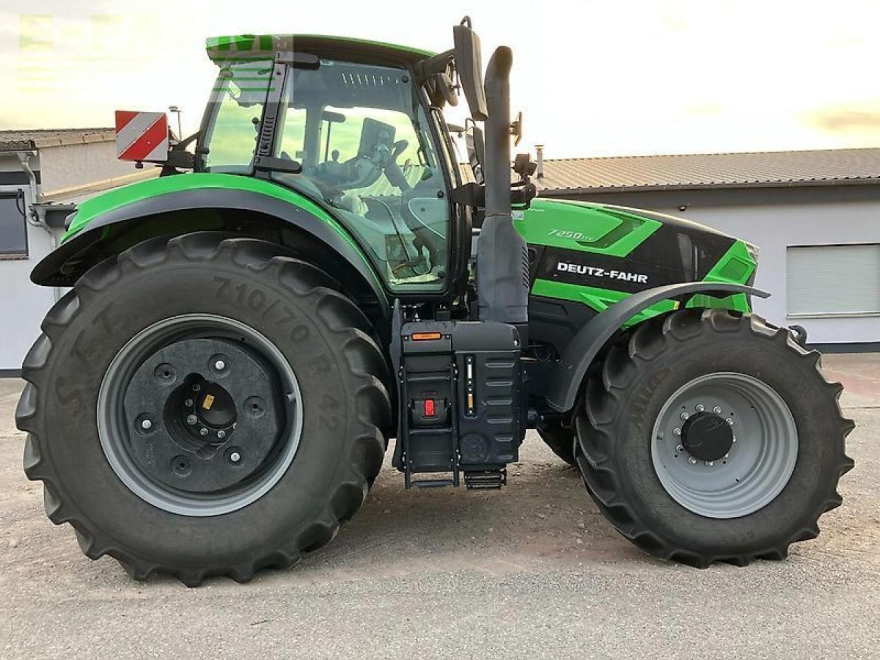 Deutz-Fahr agrotron 7250 ttv TTV - Τρακτέρ: φωτογραφία 4 Deutz-Fahr agrotron 7250 ttv TTV - Τρακτέρ: φωτογραφία 4