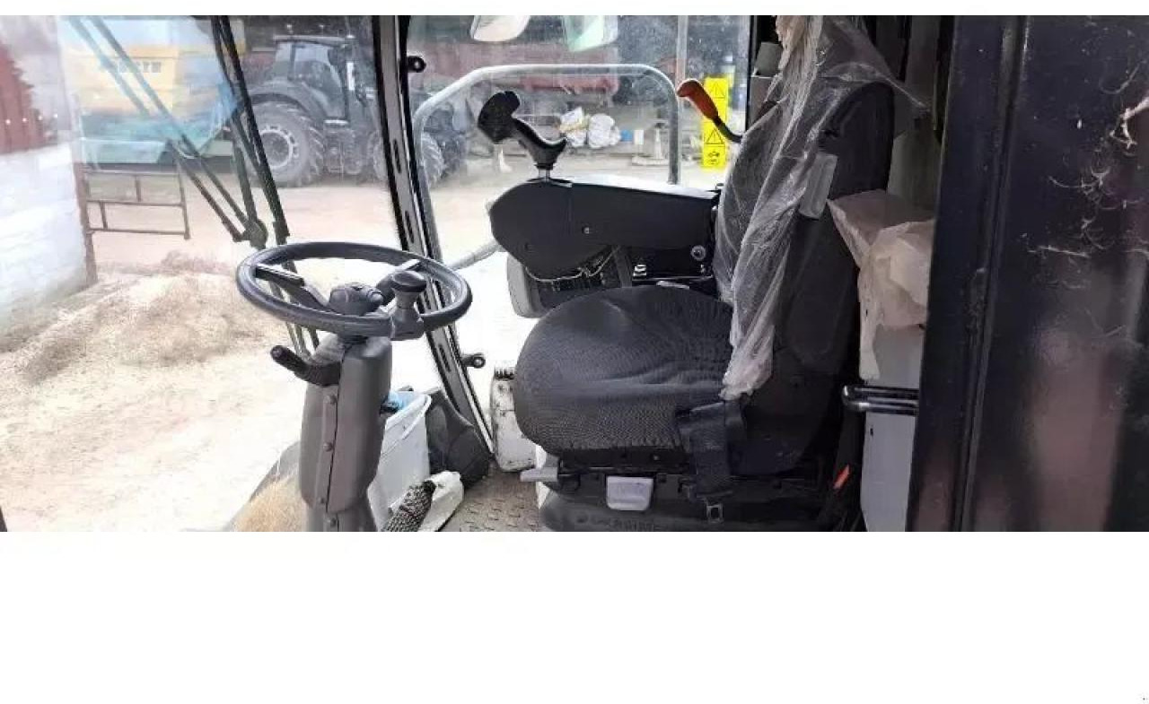 Deutz-Fahr c 9206 ts - Θεριζοαλωνιστική μηχανή: φωτογραφία 5 Deutz-Fahr c 9206 ts - Θεριζοαλωνιστική μηχανή: φωτογραφία 5