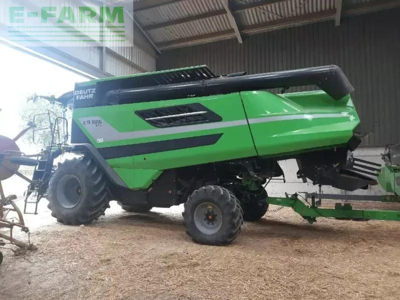 Deutz-Fahr c9306ts - Θεριζοαλωνιστική μηχανή: φωτογραφία 1 Deutz-Fahr c9306ts - Θεριζοαλωνιστική μηχανή: φωτογραφία 1