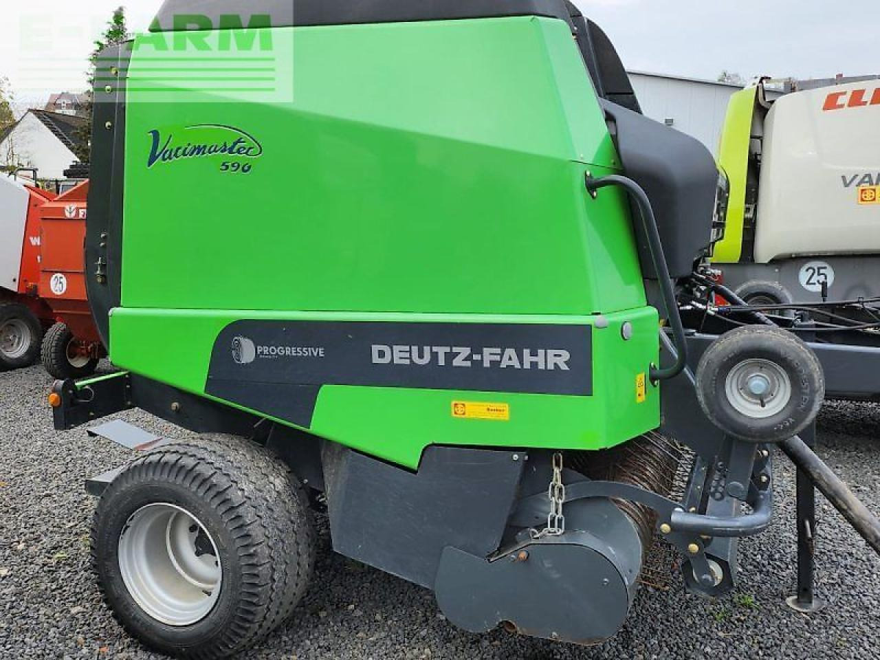 Deutz-Fahr vari master 590 - Χορτοδετική μηχανή τετράγωνες μπάλες: φωτογραφία 1 Deutz-Fahr vari master 590 - Χορτοδετική μηχανή τετράγωνες μπάλες: φωτογραφία 1