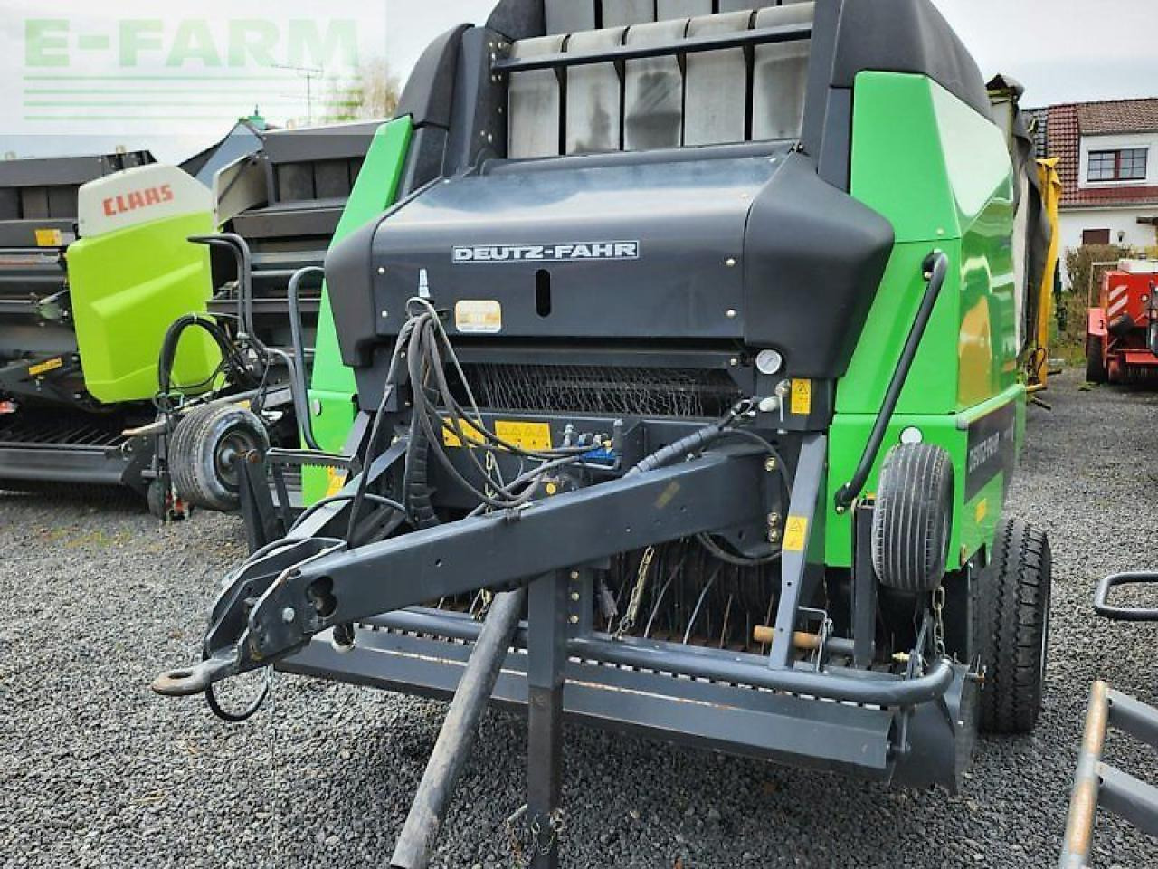 Χορτοδετική μηχανή τετράγωνες μπάλες Deutz-Fahr vari master 590: φωτογραφία 8