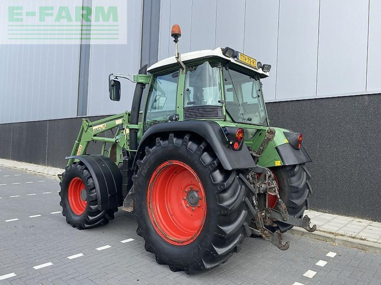Fendt 409 vario met stoll fz 35 voorlader - Τρακτέρ: φωτογραφία 4 Fendt 409 vario met stoll fz 35 voorlader - Τρακτέρ: φωτογραφία 4