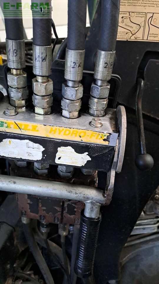 Fendt 412 Vario - Τρακτέρ: φωτογραφία 2 Fendt 412 Vario - Τρακτέρ: φωτογραφία 2