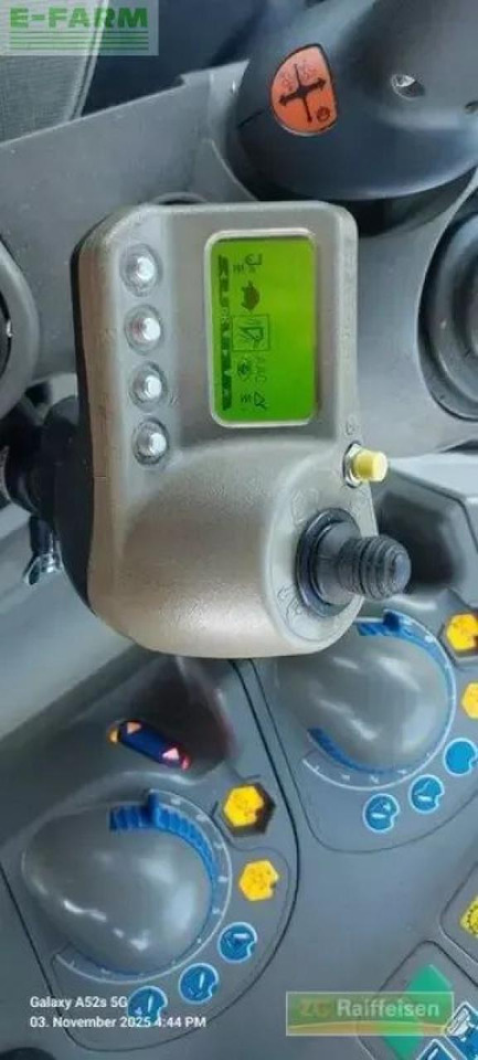 Fendt 415 vario com 3 - Τρακτέρ: φωτογραφία 3 Fendt 415 vario com 3 - Τρακτέρ: φωτογραφία 3