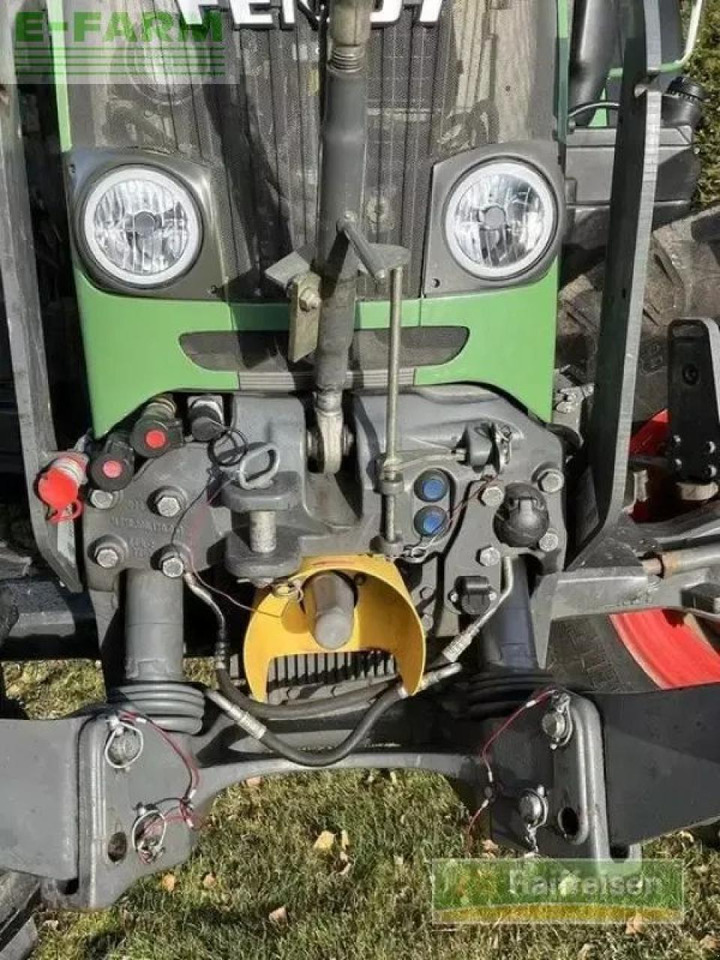 Fendt 415 vario com 3 - Τρακτέρ: φωτογραφία 5 Fendt 415 vario com 3 - Τρακτέρ: φωτογραφία 5