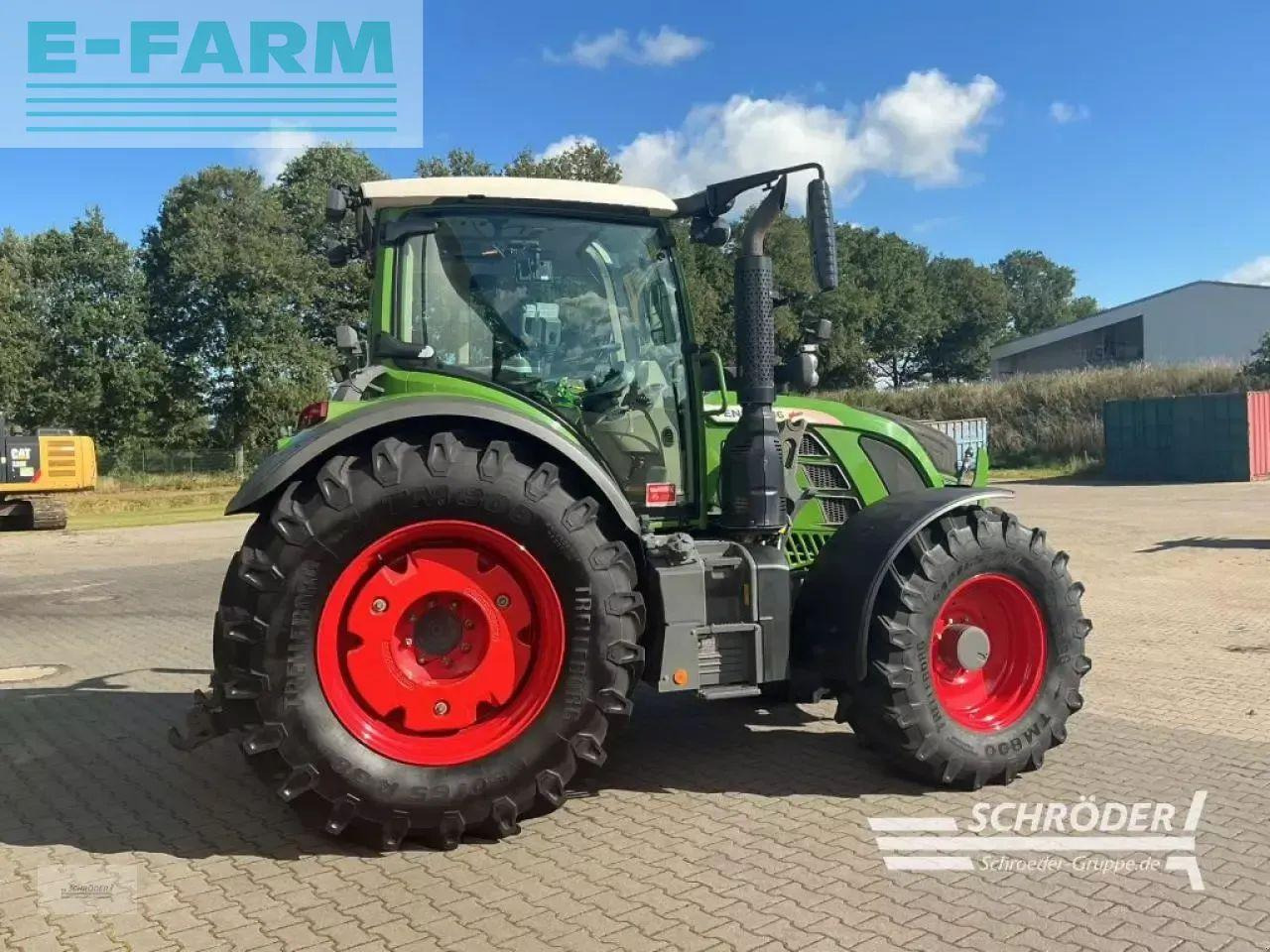 Fendt 516 vario s4 profi plus ProfiPlus - Τρακτέρ: φωτογραφία 4 Fendt 516 vario s4 profi plus ProfiPlus - Τρακτέρ: φωτογραφία 4