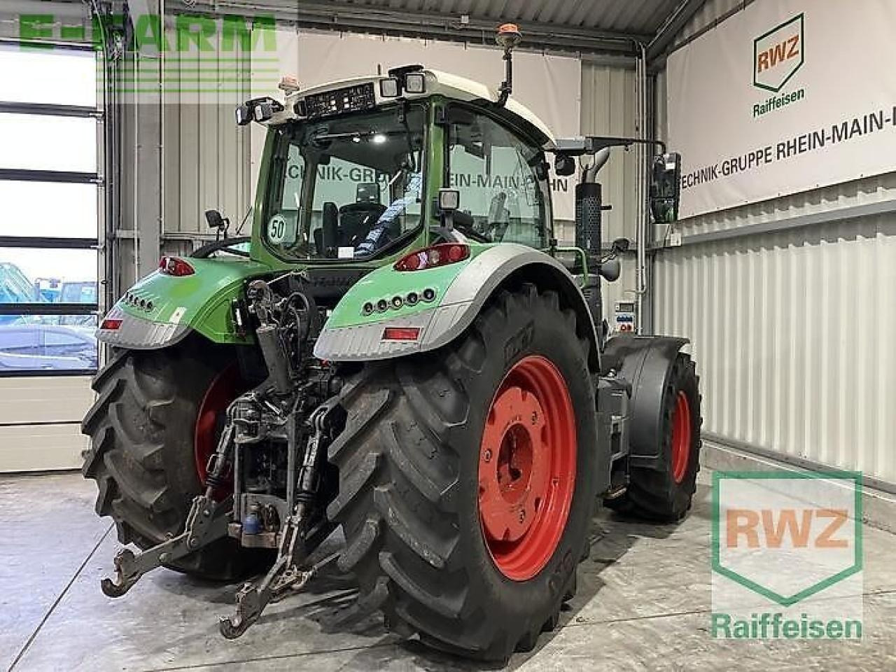 Fendt 700 vario s4 - Τρακτέρ: φωτογραφία 4 Fendt 700 vario s4 - Τρακτέρ: φωτογραφία 4
