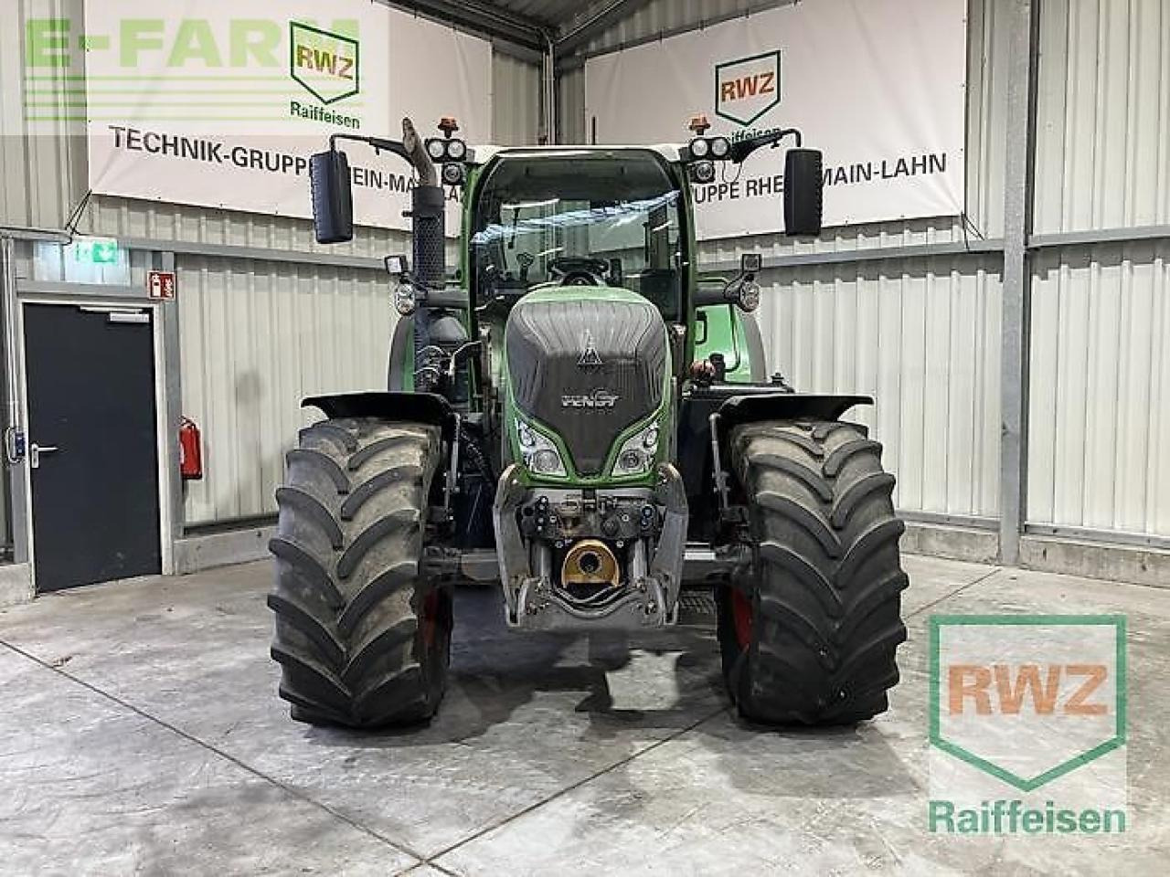 Fendt 700 vario s4 - Τρακτέρ: φωτογραφία 2 Fendt 700 vario s4 - Τρακτέρ: φωτογραφία 2