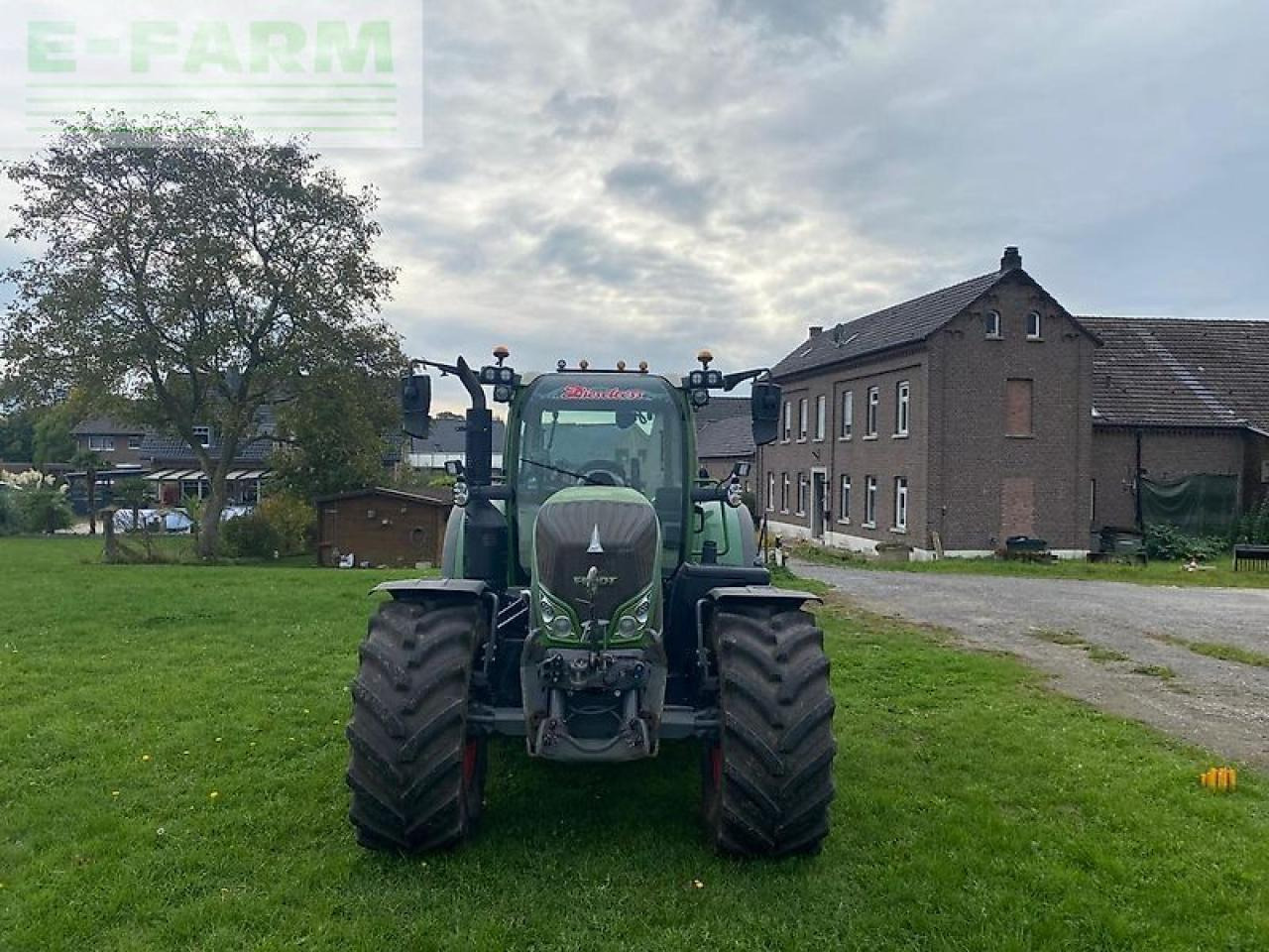 Fendt 720 s4 - Τρακτέρ: φωτογραφία 4 Fendt 720 s4 - Τρακτέρ: φωτογραφία 4