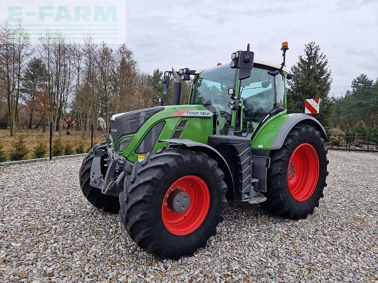 Fendt 720 vario power plus - Τρακτέρ: φωτογραφία 1 Fendt 720 vario power plus - Τρακτέρ: φωτογραφία 1