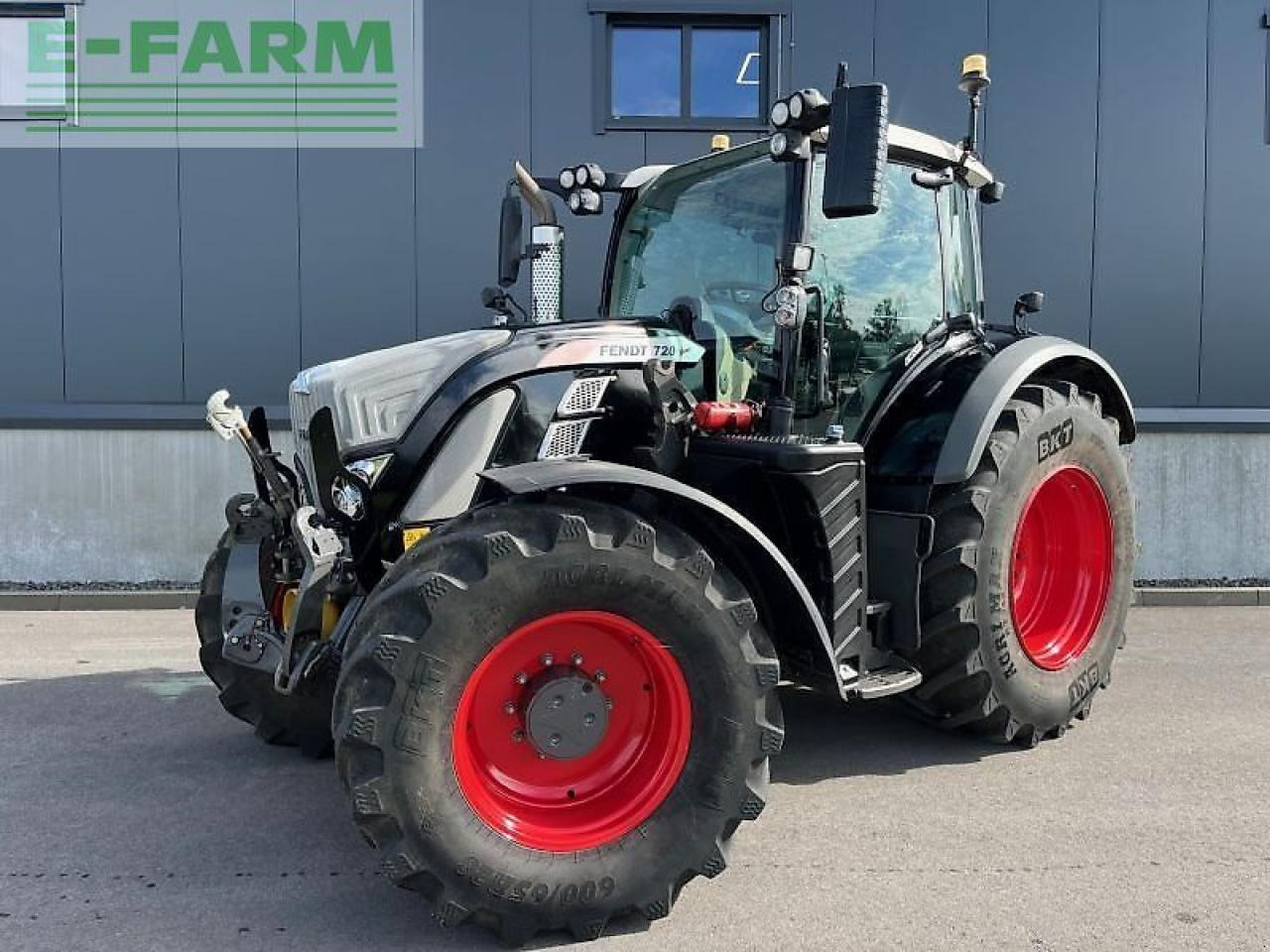 Fendt 720 vario s4 profi Profi - Τρακτέρ: φωτογραφία 1 Fendt 720 vario s4 profi Profi - Τρακτέρ: φωτογραφία 1