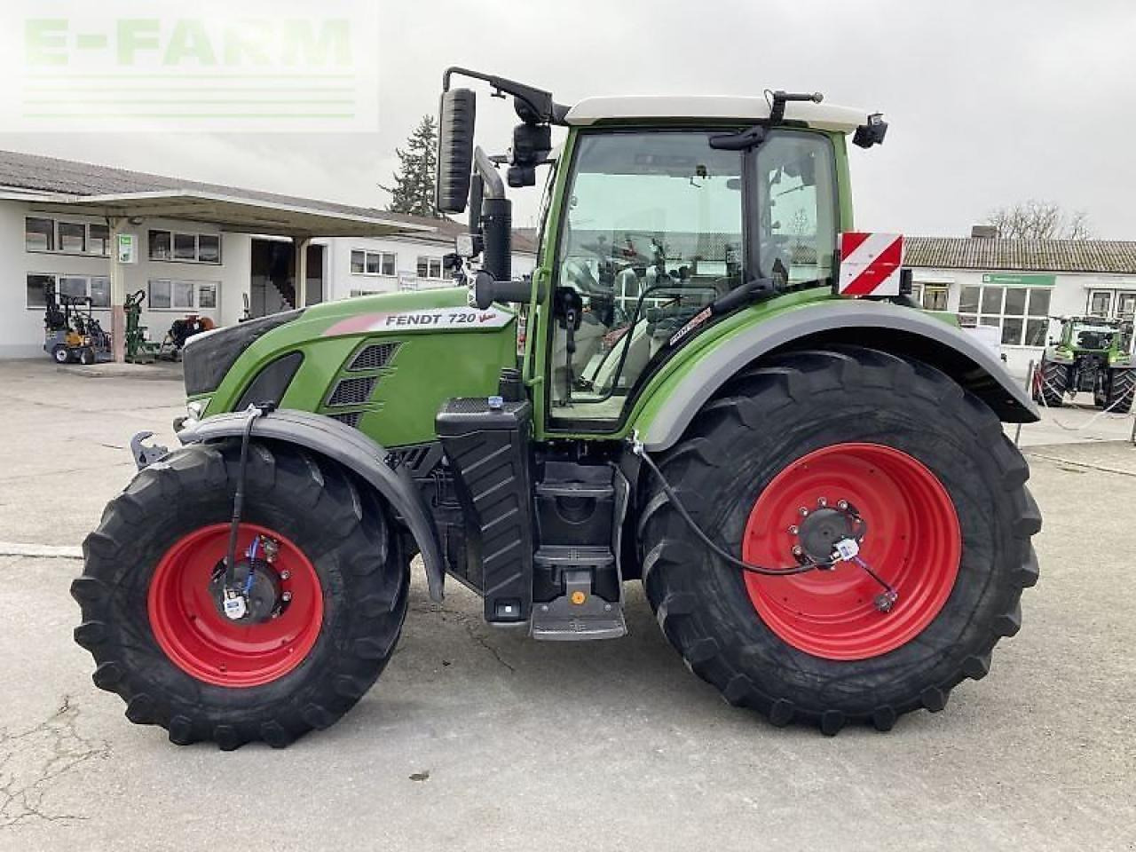 Fendt 720 vario s4 profi plus - Τρακτέρ: φωτογραφία 5 Fendt 720 vario s4 profi plus - Τρακτέρ: φωτογραφία 5