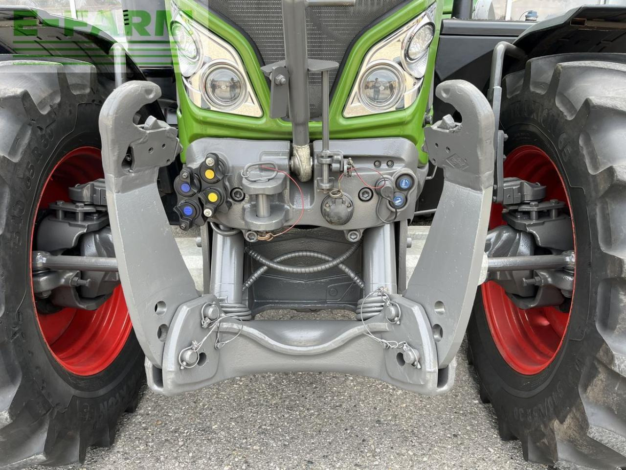 Fendt 720 vario - Τρακτέρ: φωτογραφία 5 Fendt 720 vario - Τρακτέρ: φωτογραφία 5