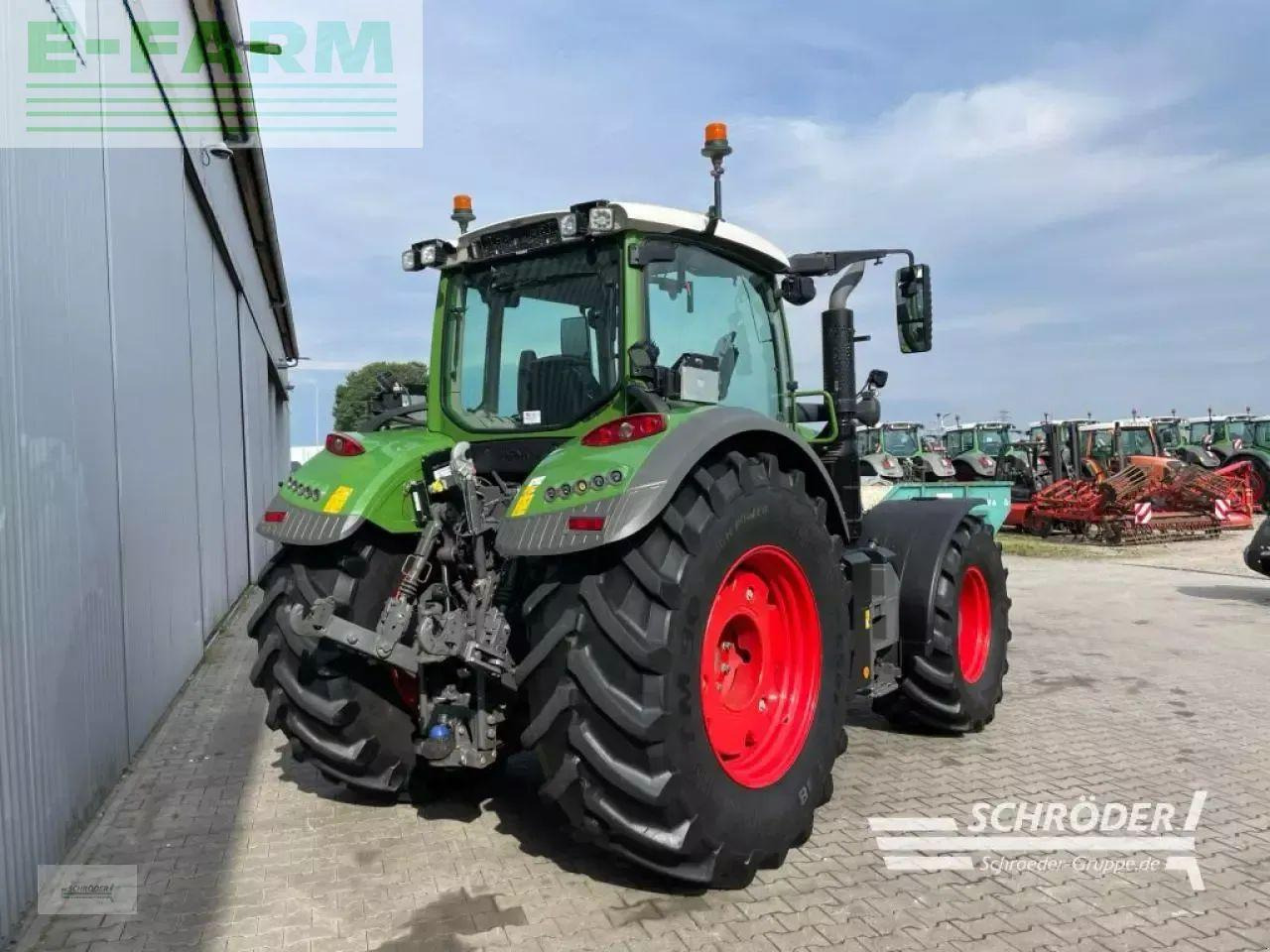 Fendt 724 gen6 profi plus - Τρακτέρ: φωτογραφία 3 Fendt 724 gen6 profi plus - Τρακτέρ: φωτογραφία 3