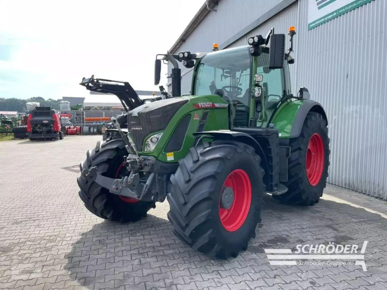 Fendt 724 gen6 profi plus - Τρακτέρ: φωτογραφία 5 Fendt 724 gen6 profi plus - Τρακτέρ: φωτογραφία 5
