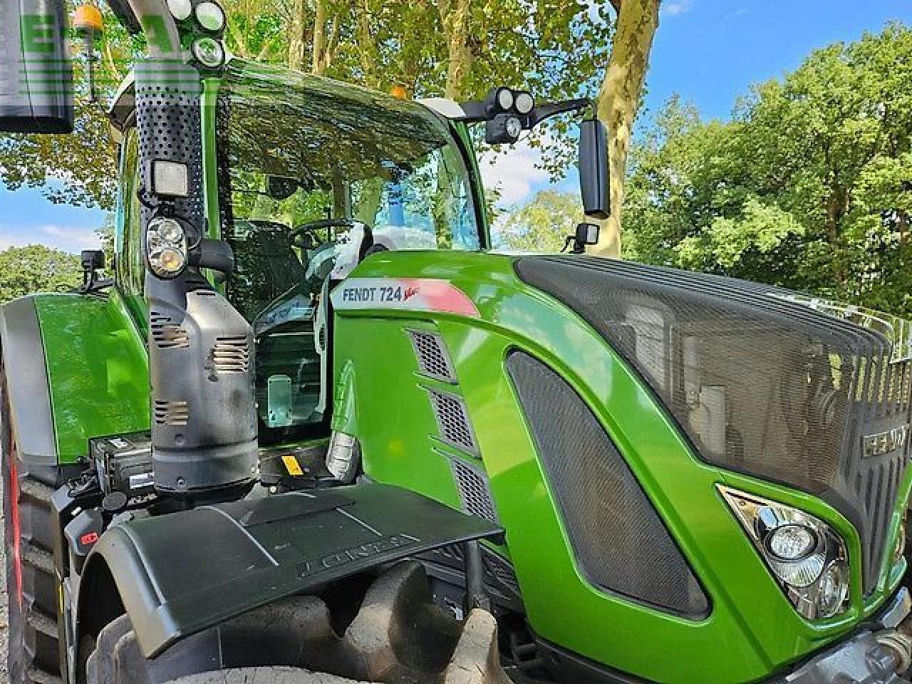 Fendt 724 s4 profi plus (718 720 722 ) - Τρακτέρ: φωτογραφία 4 Fendt 724 s4 profi plus (718 720 722 ) - Τρακτέρ: φωτογραφία 4