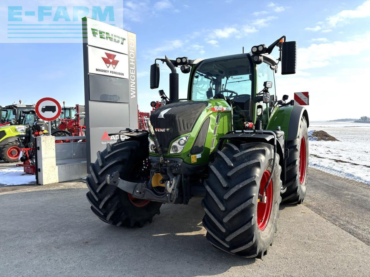 Fendt 724 vario profi+ ProfiPlus - Τρακτέρ: φωτογραφία 1 Fendt 724 vario profi+ ProfiPlus - Τρακτέρ: φωτογραφία 1