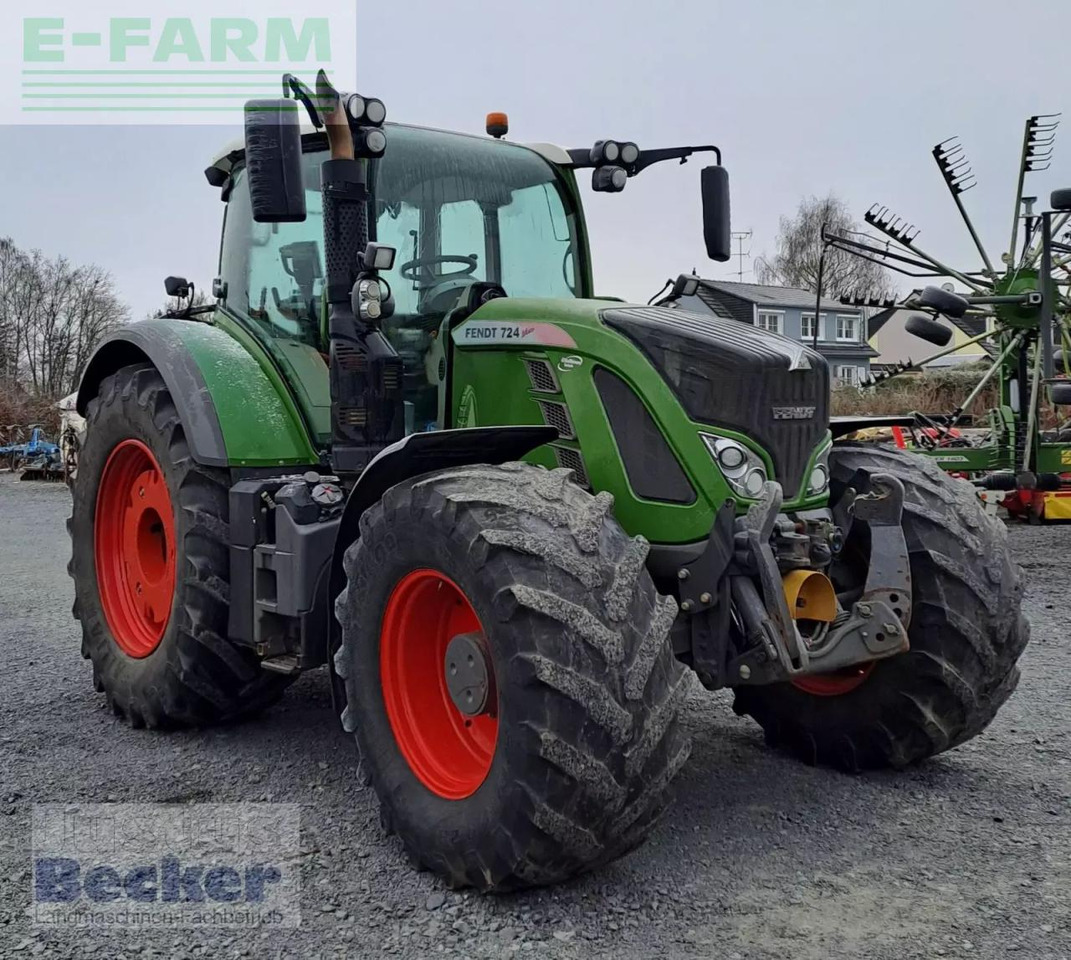 Fendt 724 vario profi Profi - Τρακτέρ: φωτογραφία 3 Fendt 724 vario profi Profi - Τρακτέρ: φωτογραφία 3