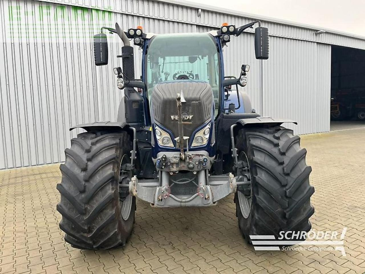 Fendt 724 vario s4 profi Profi - Τρακτέρ: φωτογραφία 2 Fendt 724 vario s4 profi Profi - Τρακτέρ: φωτογραφία 2
