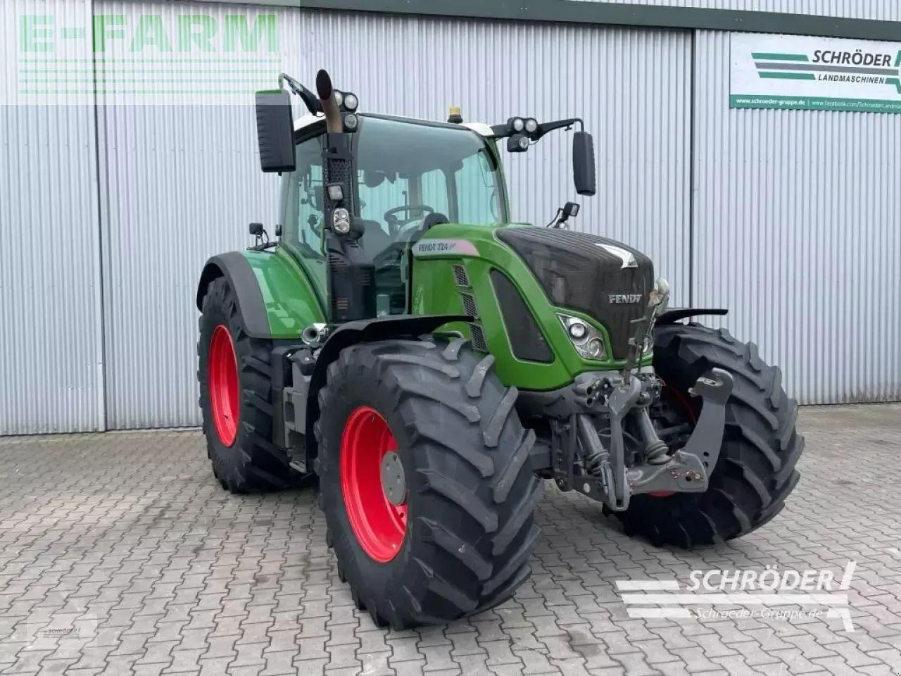 Fendt 724 vario s4 profi plus ProfiPlus - Τρακτέρ: φωτογραφία 1 Fendt 724 vario s4 profi plus ProfiPlus - Τρακτέρ: φωτογραφία 1