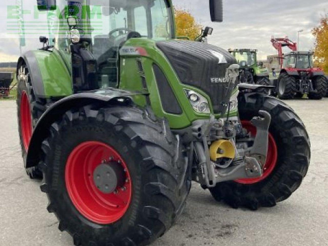 Fendt 724 vario s4 profi plus - Τρακτέρ: φωτογραφία 3 Fendt 724 vario s4 profi plus - Τρακτέρ: φωτογραφία 3