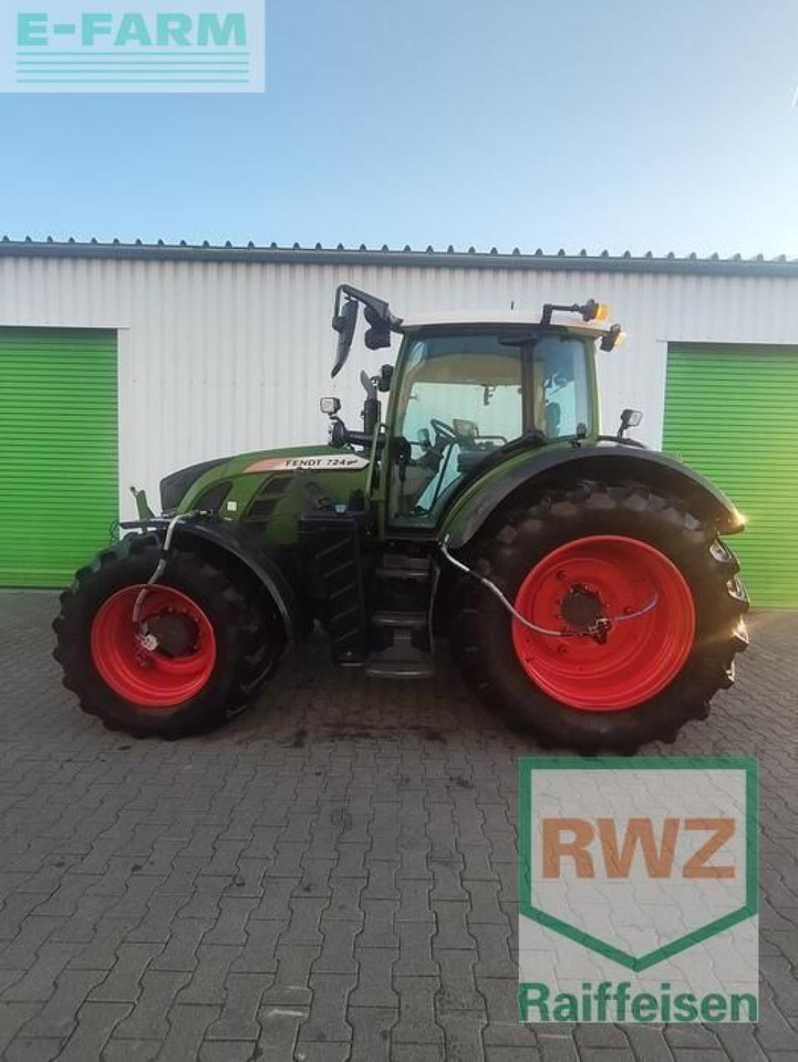 Fendt 724 vario - Τρακτέρ: φωτογραφία 4 Fendt 724 vario - Τρακτέρ: φωτογραφία 4
