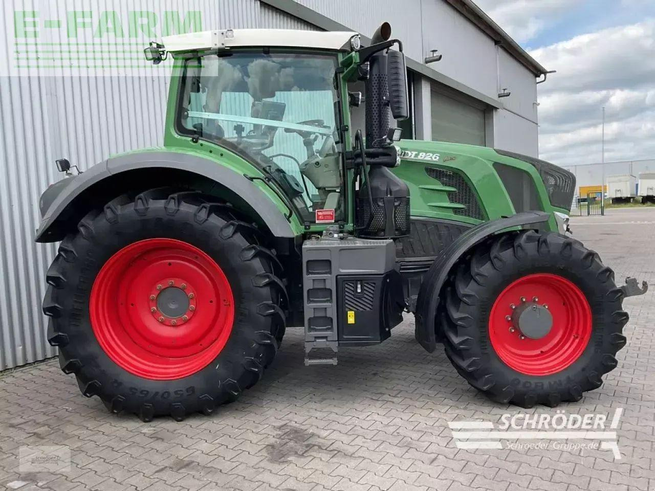 Fendt 826 s4 profi plus - Τρακτέρ: φωτογραφία 2 Fendt 826 s4 profi plus - Τρακτέρ: φωτογραφία 2