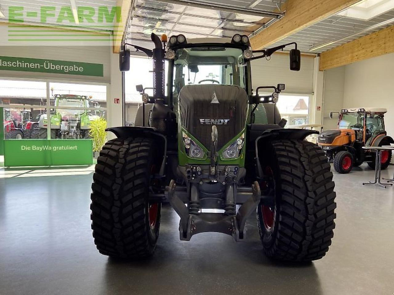 Fendt 826 vario s4 profi plus ProfiPlus - Τρακτέρ: φωτογραφία 4 Fendt 826 vario s4 profi plus ProfiPlus - Τρακτέρ: φωτογραφία 4