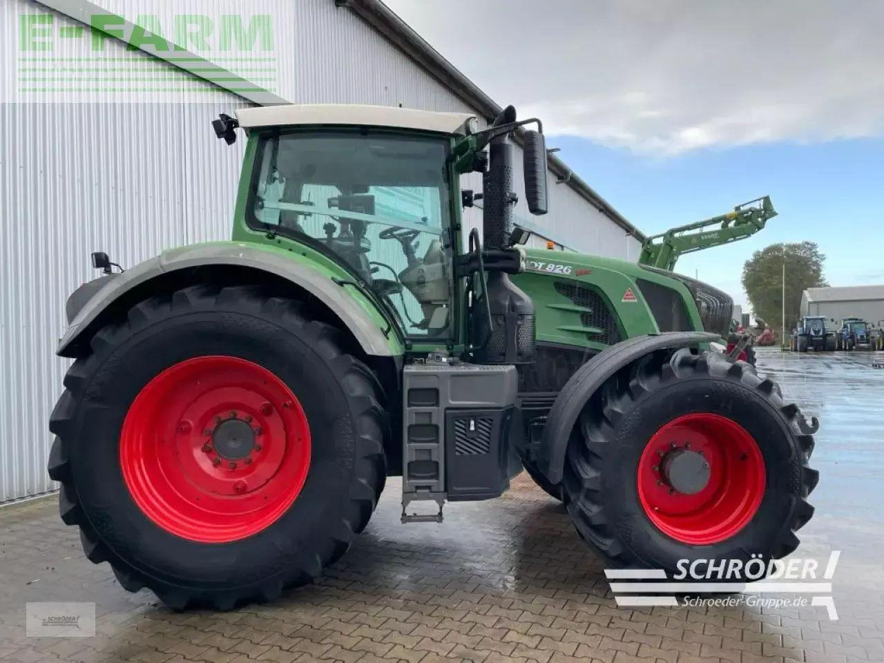 Fendt 826 vario s4 profi plus ProfiPlus - Τρακτέρ: φωτογραφία 2 Fendt 826 vario s4 profi plus ProfiPlus - Τρακτέρ: φωτογραφία 2
