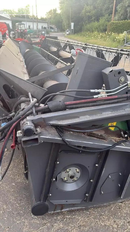 Fendt 8400 p al - Θεριζοαλωνιστική μηχανή: φωτογραφία 4 Fendt 8400 p al - Θεριζοαλωνιστική μηχανή: φωτογραφία 4