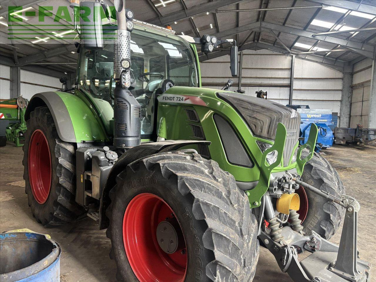 Fendt USED 724 PROFI PLU - Τρακτέρ: φωτογραφία 4 Fendt USED 724 PROFI PLU - Τρακτέρ: φωτογραφία 4