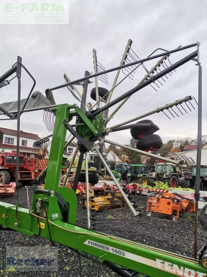 Fendt former 1603 - Χορτοσυλλέκτης: φωτογραφία 5 Fendt former 1603 - Χορτοσυλλέκτης: φωτογραφία 5