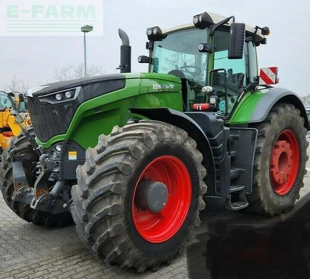 Fendt vario 1042 s4 profi plus - Τρακτέρ: φωτογραφία 1 Fendt vario 1042 s4 profi plus - Τρακτέρ: φωτογραφία 1