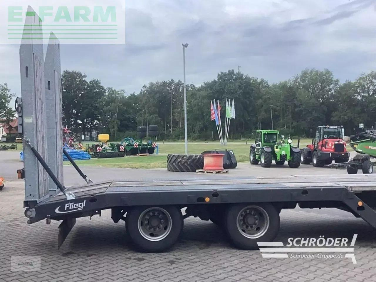 Fliegl dtl 300 p -tieflader - Ρυμούλκα με χαμηλό δάπεδο: φωτογραφία 4 Fliegl dtl 300 p -tieflader - Ρυμούλκα με χαμηλό δάπεδο: φωτογραφία 4