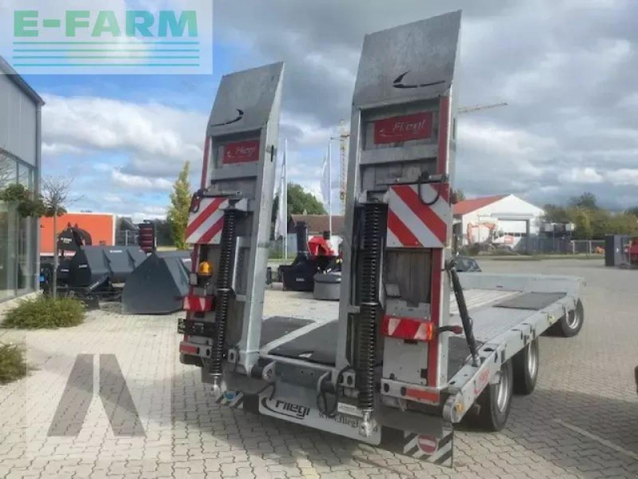 Fliegl dtl-s 300 agrar - Ρυμούλκα αυτοκινητάμαξα: φωτογραφία 4 Fliegl dtl-s 300 agrar - Ρυμούλκα αυτοκινητάμαξα: φωτογραφία 4