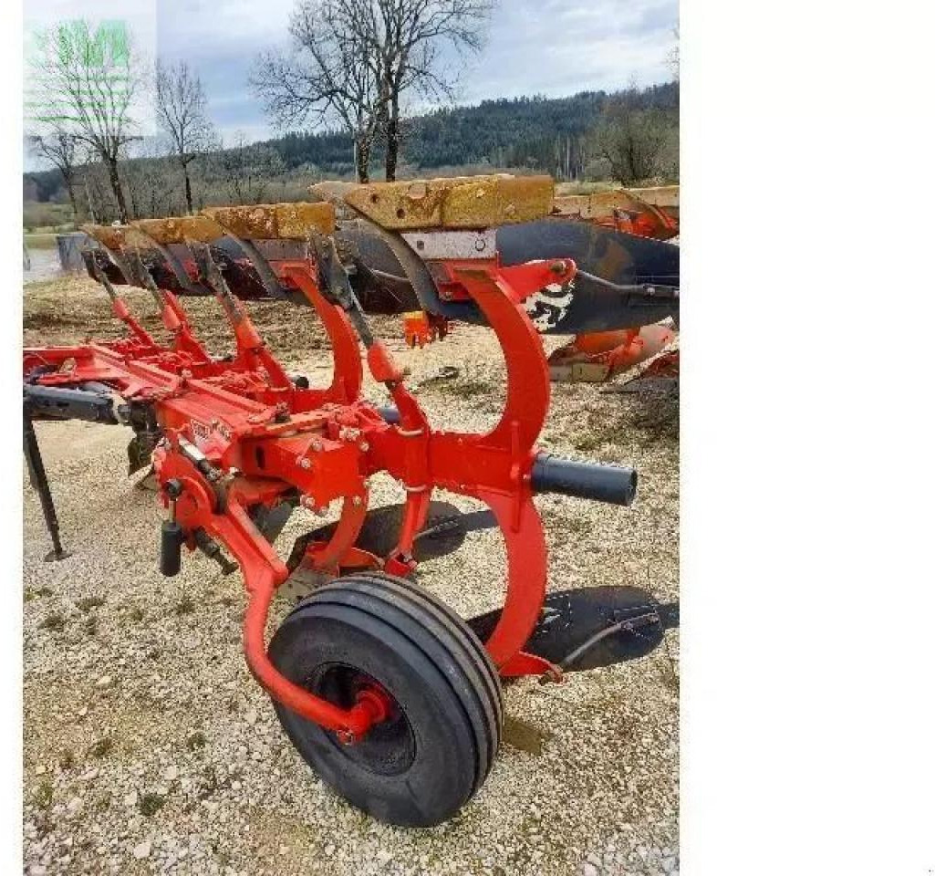 Gregoire Besson gregoire besson - Άροτρο: φωτογραφία 3 Gregoire Besson gregoire besson - Άροτρο: φωτογραφία 3