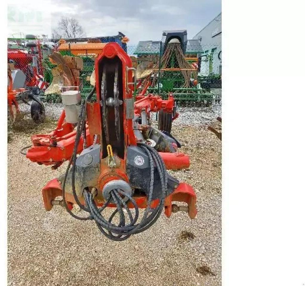 Gregoire Besson gregoire besson - Άροτρο: φωτογραφία 4 Gregoire Besson gregoire besson - Άροτρο: φωτογραφία 4