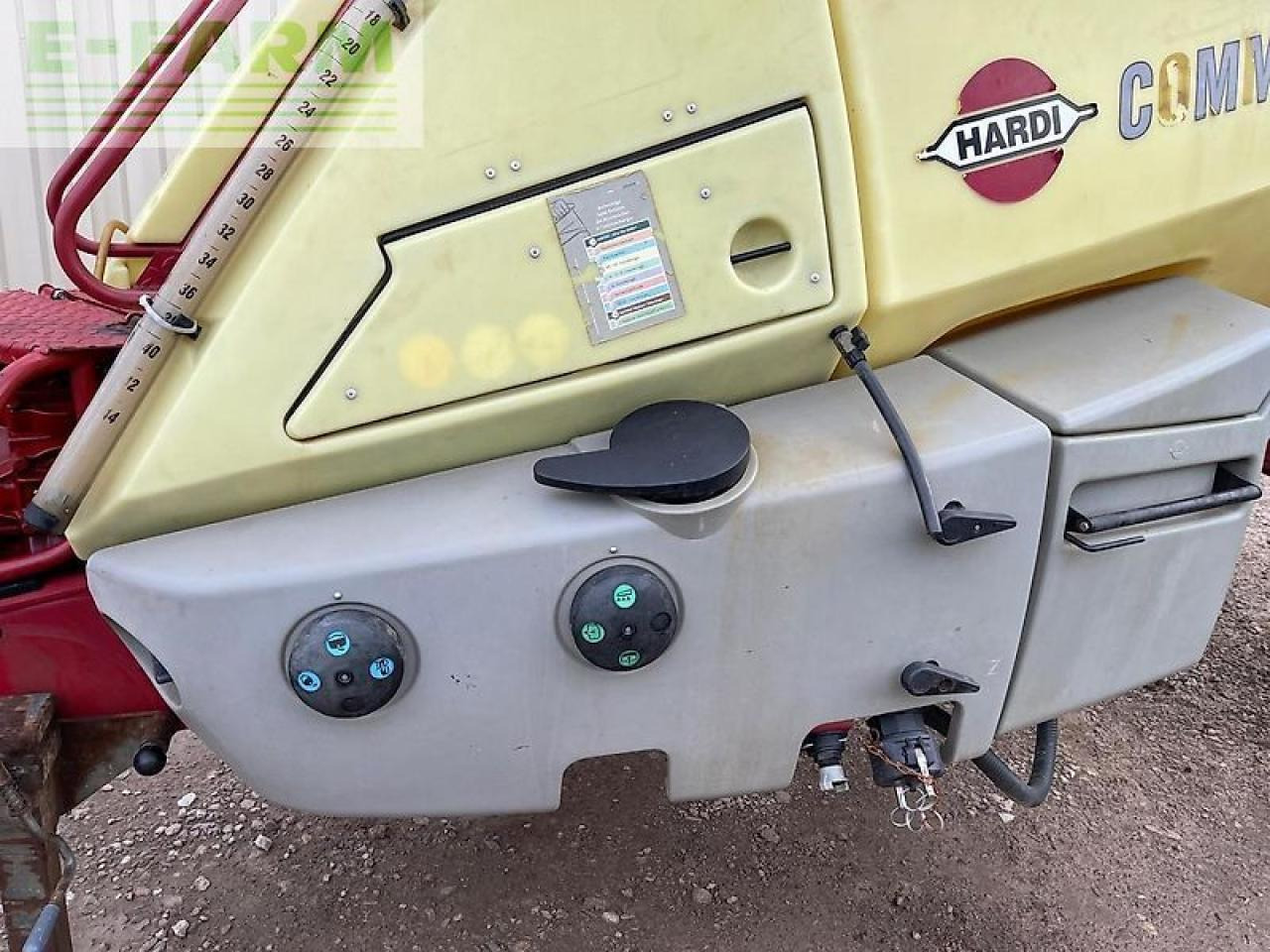 Hardi commander 4400 i 30m lp - Συρόμενο ψεκαστικό: φωτογραφία 3 Hardi commander 4400 i 30m lp - Συρόμενο ψεκαστικό: φωτογραφία 3