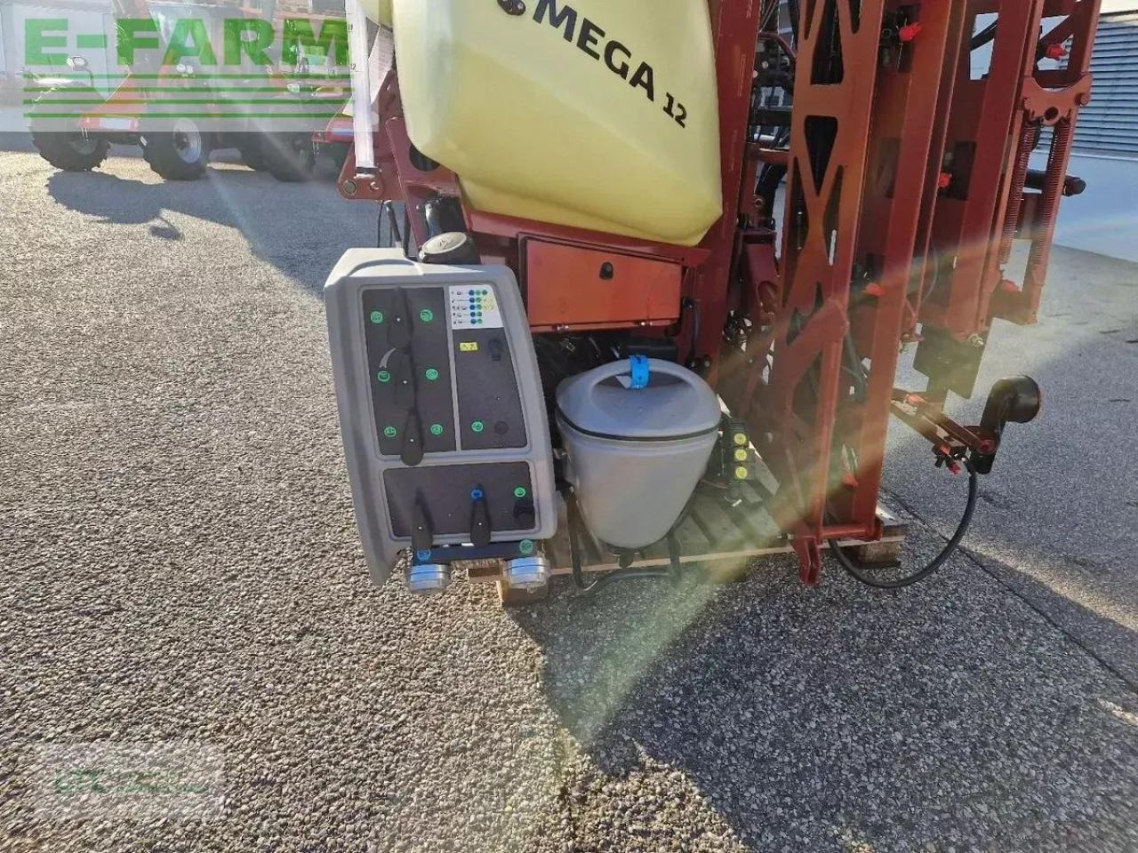 Hardi mega 12 - Συρόμενο ψεκαστικό: φωτογραφία 4 Hardi mega 12 - Συρόμενο ψεκαστικό: φωτογραφία 4