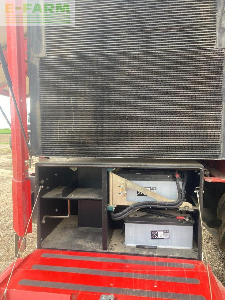 Holmer t4-30 - Θεριζοαλωνιστική μηχανή τεύτλων: φωτογραφία 2 Holmer t4-30 - Θεριζοαλωνιστική μηχανή τεύτλων: φωτογραφία 2