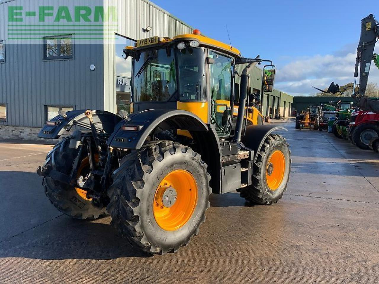 JCB 4220 fastrac tractor (st25127) - Τρακτέρ: φωτογραφία 2 JCB 4220 fastrac tractor (st25127) - Τρακτέρ: φωτογραφία 2