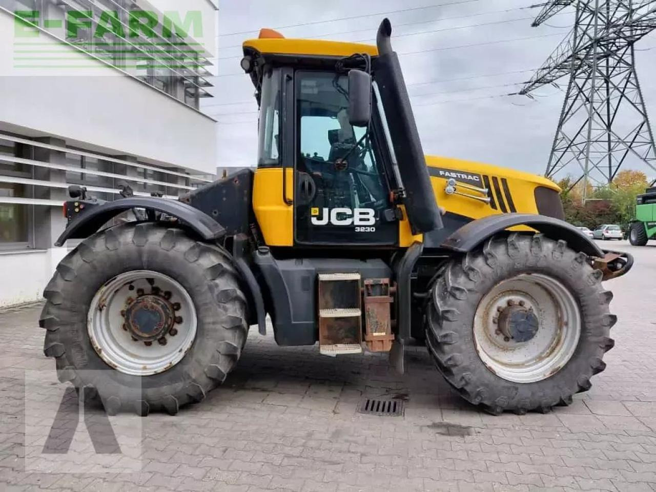 JCB fastrac 3230 - Τρακτέρ: φωτογραφία 3 JCB fastrac 3230 - Τρακτέρ: φωτογραφία 3