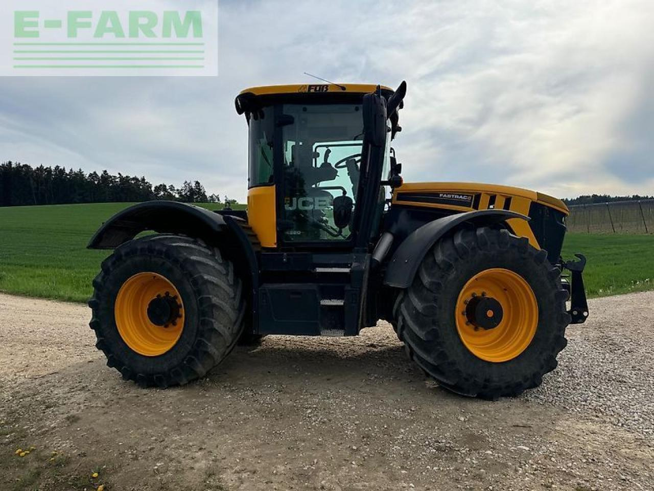 JCB fastrac 4220 - Τρακτέρ: φωτογραφία 4 JCB fastrac 4220 - Τρακτέρ: φωτογραφία 4
