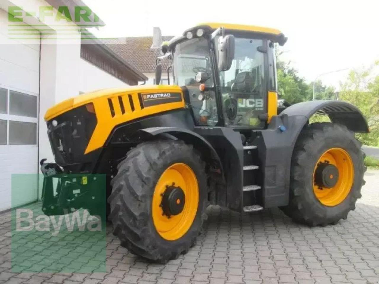 JCB jcb 8330 - Τρακτέρ: φωτογραφία 1 JCB jcb 8330 - Τρακτέρ: φωτογραφία 1