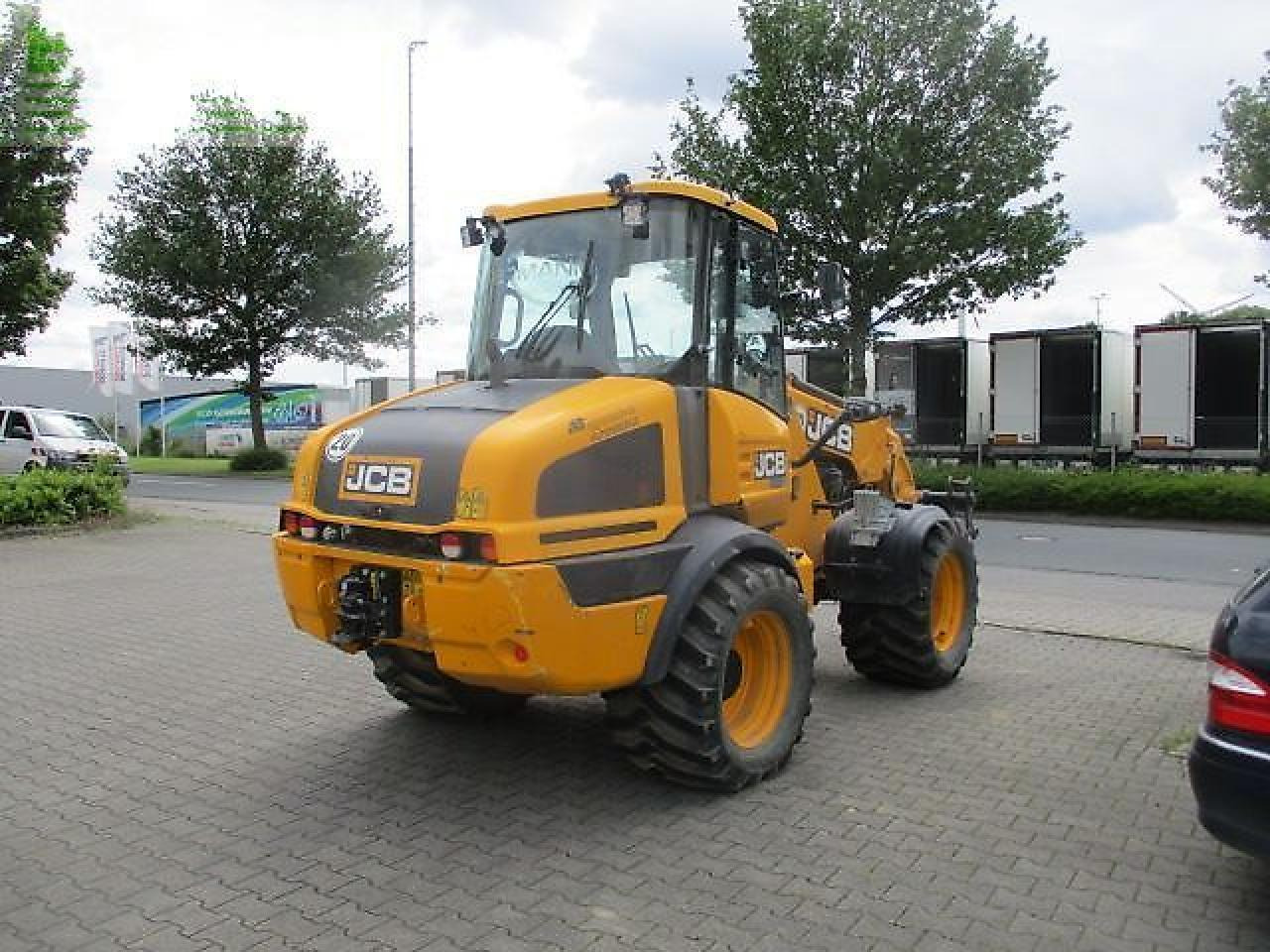 JCB tm 220 teleskopradlader - Ελαστιχοφόρος φορτωτής: φωτογραφία 4 JCB tm 220 teleskopradlader - Ελαστιχοφόρος φορτωτής: φωτογραφία 4