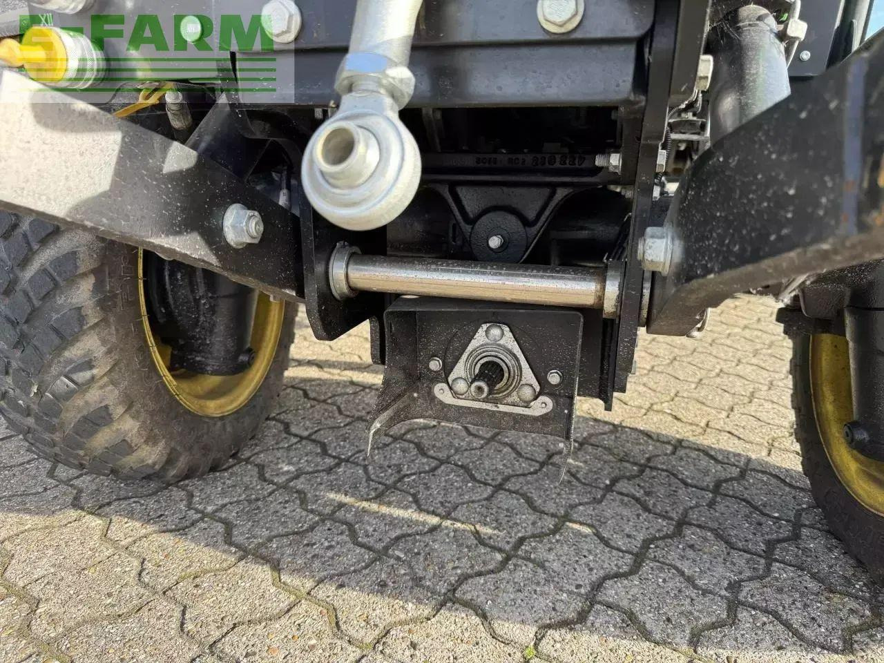 Τρακτέρ John Deere 2038r: φωτογραφία 14 Τρακτέρ John Deere 2038r: φωτογραφία 14