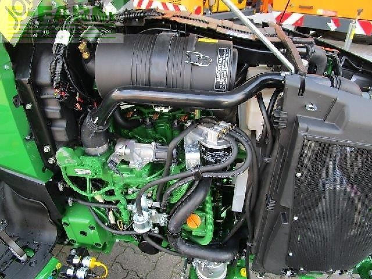 John Deere 3046r - Τρακτέρ: φωτογραφία 3 John Deere 3046r - Τρακτέρ: φωτογραφία 3